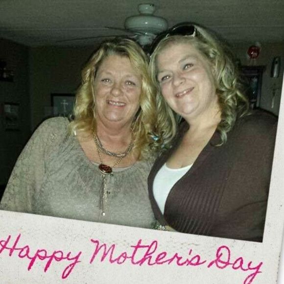 Meet your Posher, Lori - Picture 1 of 1